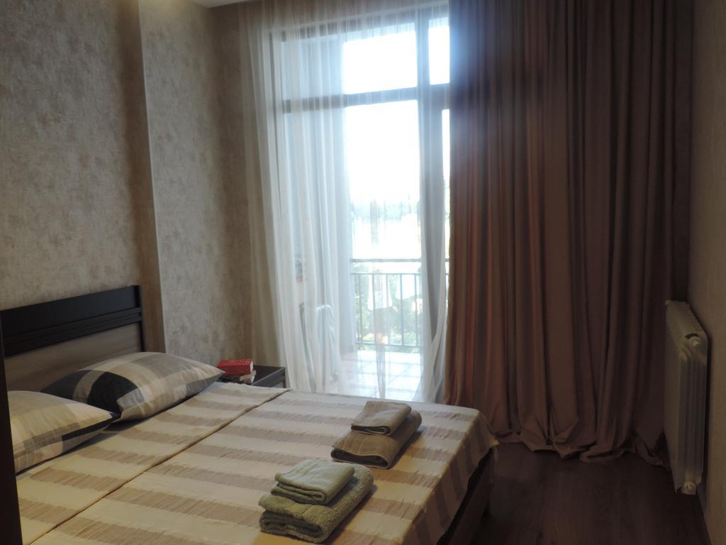 Tamara Apartment Takaishvili 3 Batumi Esterno foto