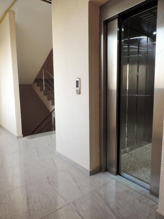 Tamara Apartment Takaishvili 3 Batumi Esterno foto