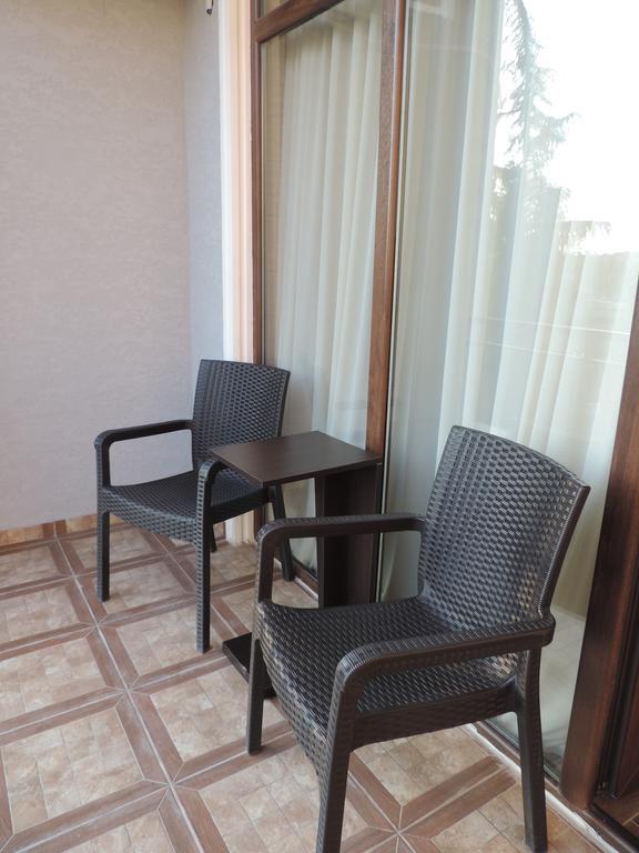 Tamara Apartment Takaishvili 3 Batumi Esterno foto