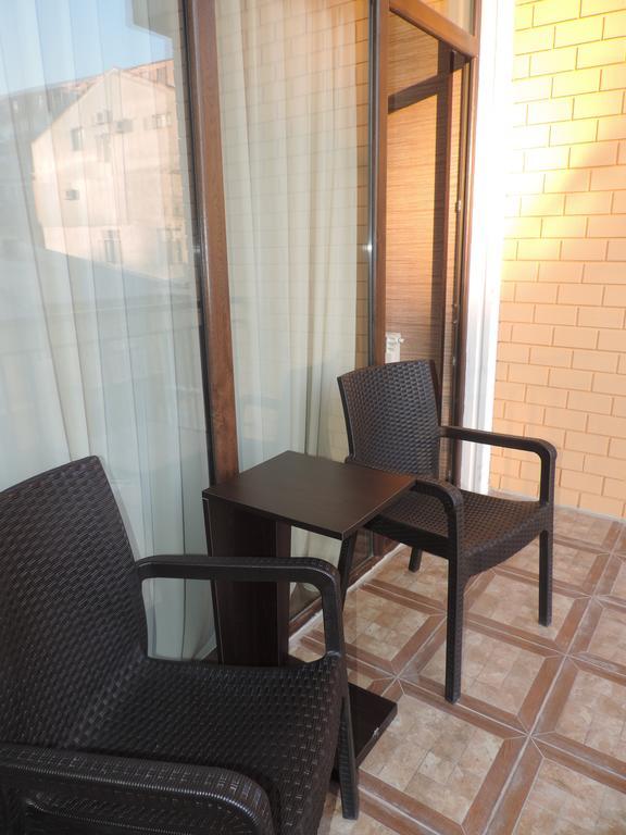 Tamara Apartment Takaishvili 3 Batumi Esterno foto